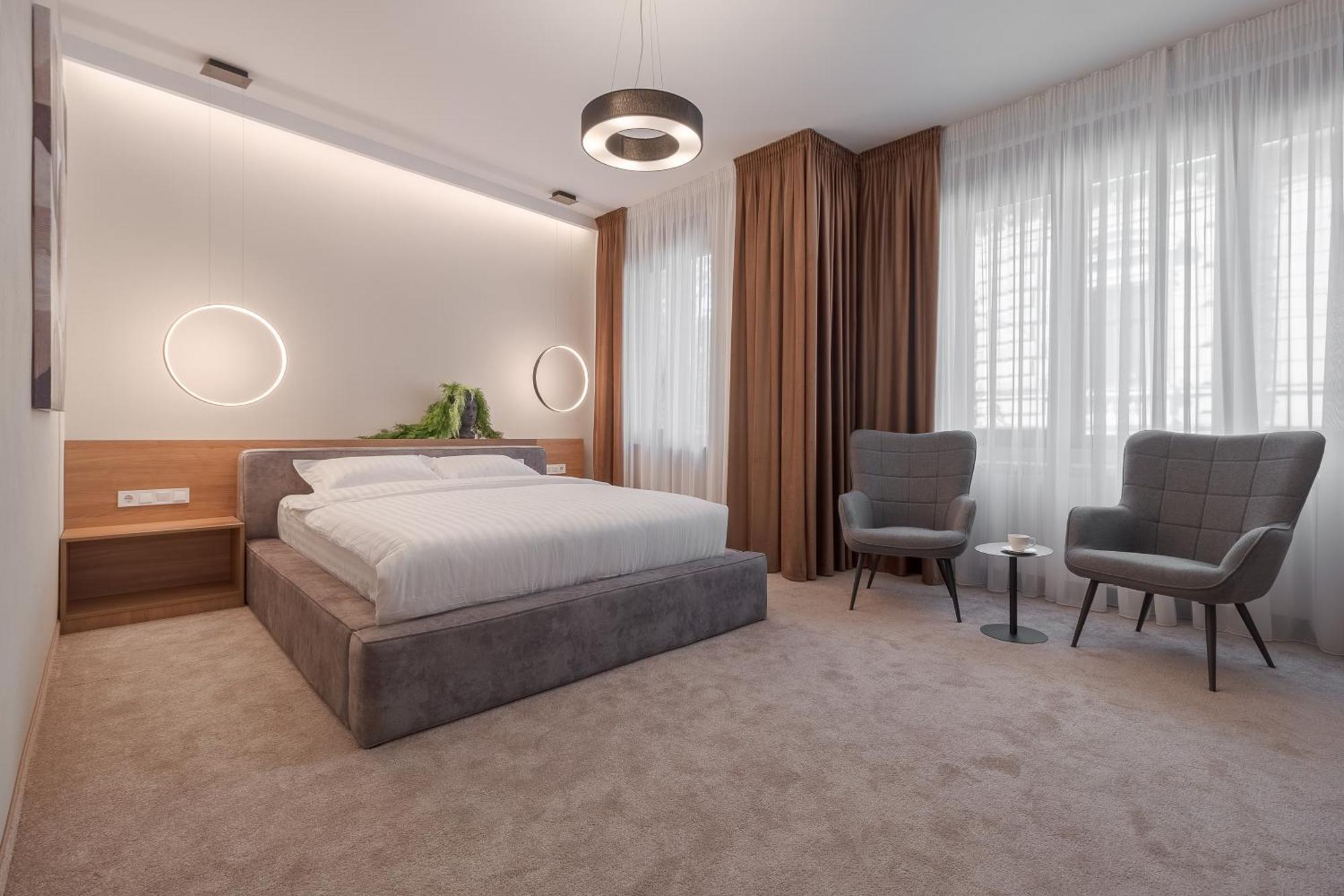 Oasis Rooms Oradea Exterior foto